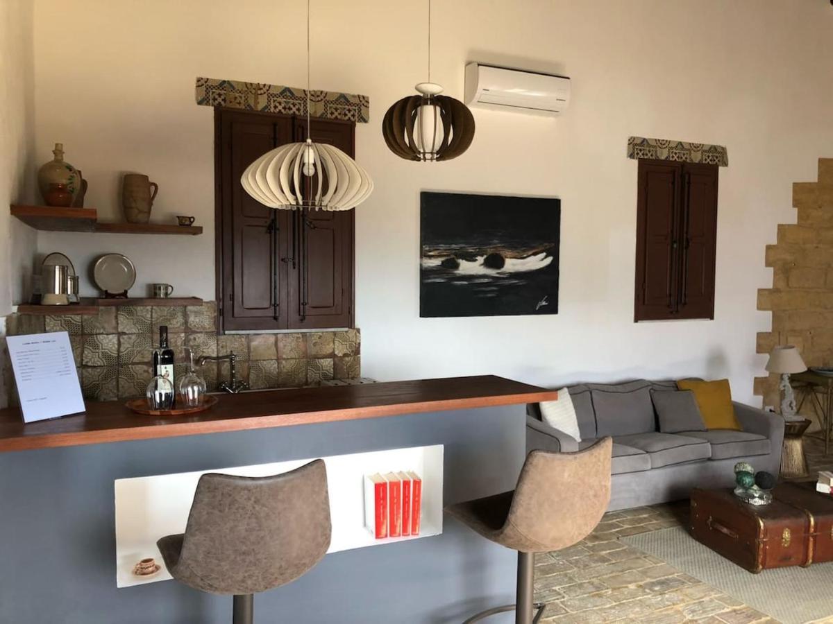 Villa La Lumia B&B Suites & Apartments Agrigento Exteriör bild